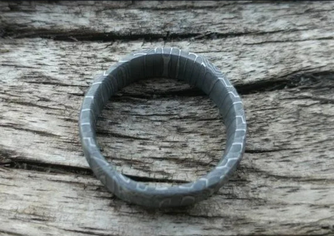 "Reptile" Stainless Damascus Ring Reptilian Pattern Obsidian Hammered Deep Etch