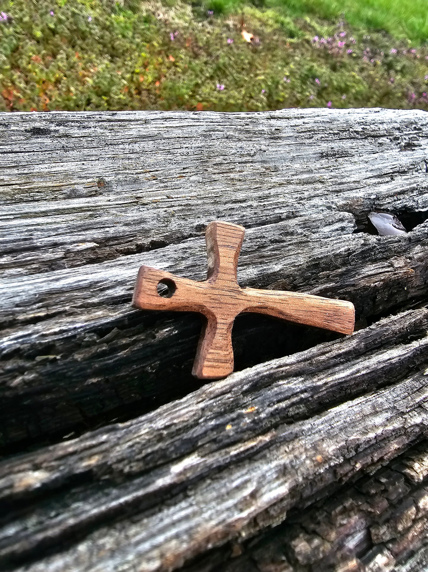 Cross Walnut pendant necklace