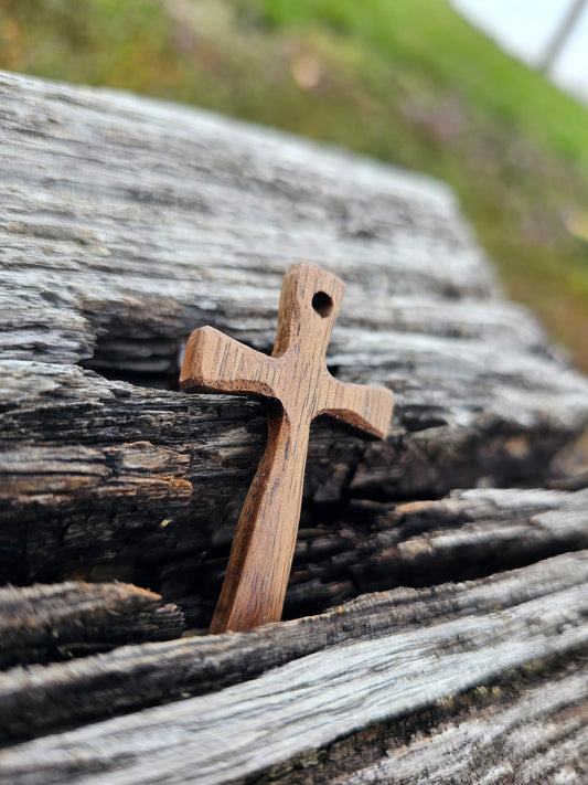 Cross Walnut pendant necklace