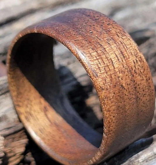 "Woody" stabilized walnut ring