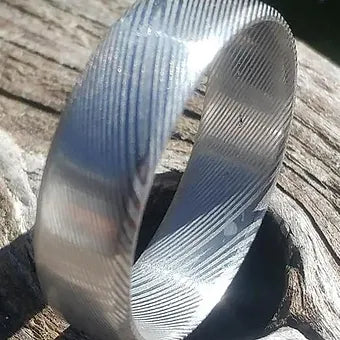 "Dense" Stainless Damascus Ring Dense Twist